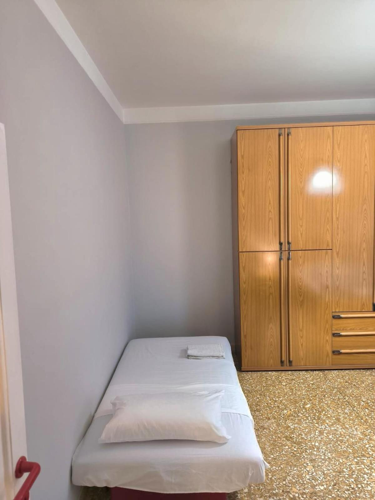 Apartment Bilocale In Via Degli Orti Variani Rome